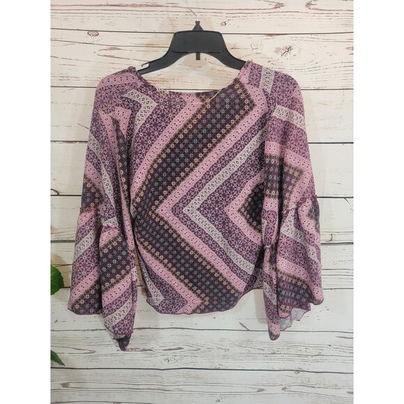 Lavender Field  Crop Top Pink Gray Boho Front Tie Bell Sleeve Women's Size Large - Picture 2 of 10